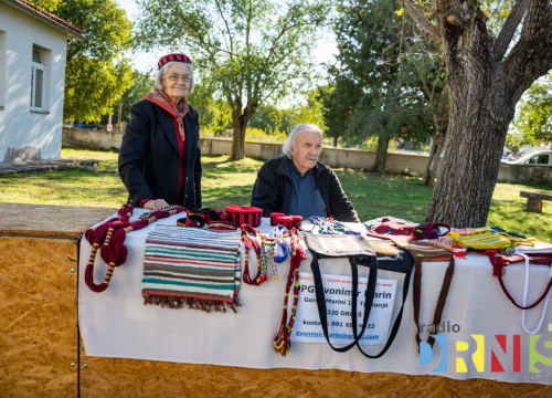 Fotografija 42 - Čuvarice tradicije i stup zajednice: U Pakovom Selu obilježen Svjetski dan seoskih žena