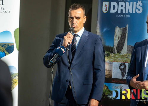 Fotografija 30 - Čuvarice tradicije i stup zajednice: U Pakovom Selu obilježen Svjetski dan seoskih žena