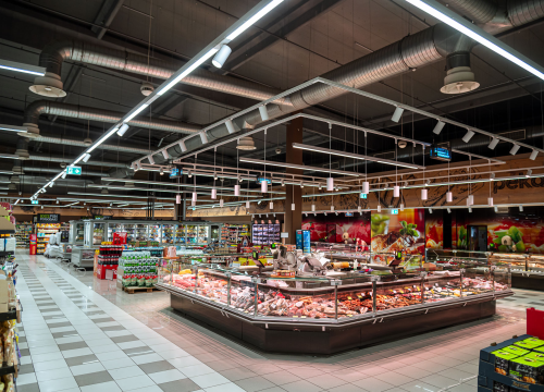 Fotografija 7 - Preuređeni šibenski supermarket donosi širi asortiman i posebne pogodnosti za kupce