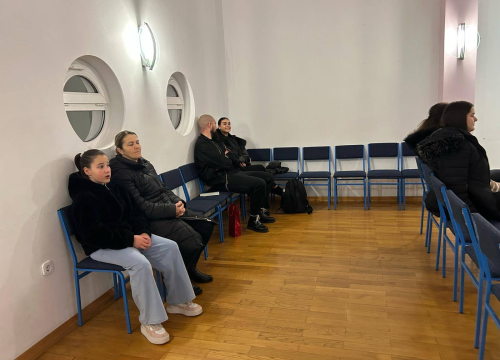 Fotografija 2 - U Drniškoj Gospi od Ružarija održana duhovna obnova za mlade i roditelje